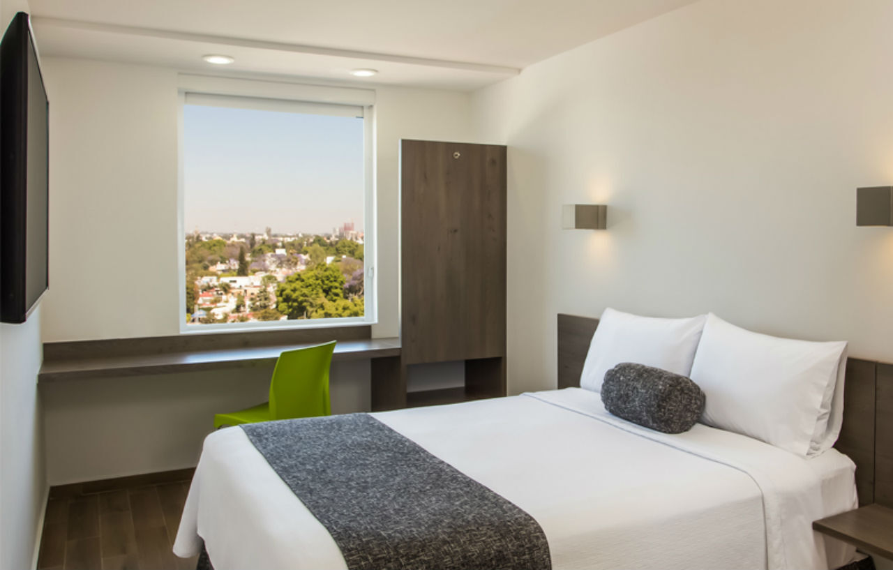 One Guadalajara Expo Hotel Eksteriør billede